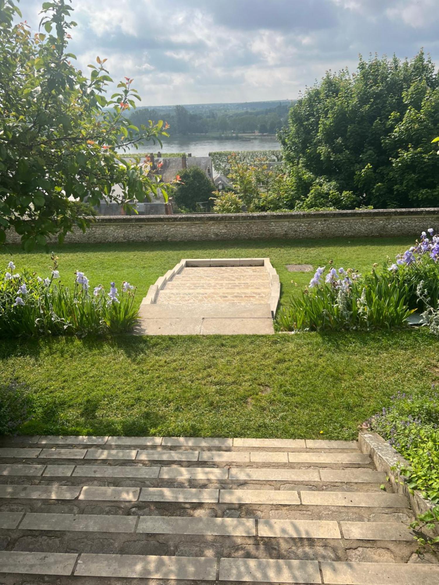 Quiniere - Entre Lac Et Foret - Hebergement Independant Avec Espace Kitchenette Blois Exterior photo